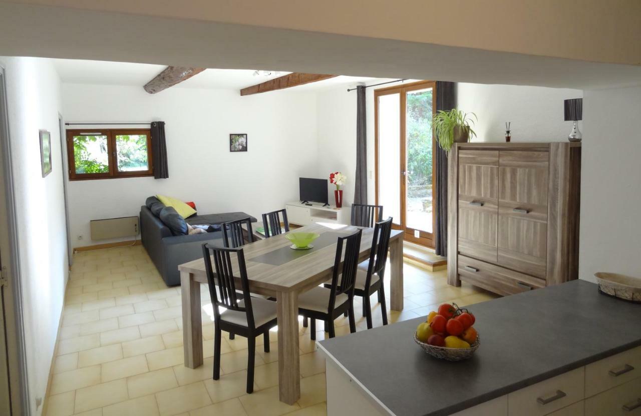 Le Moulin Des Ocres Villa Apt Eksteriør billede